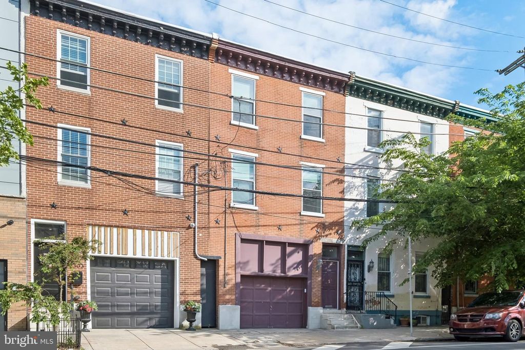 2305 GRAYS FERRY AVE, Philadelphia, PA 19146