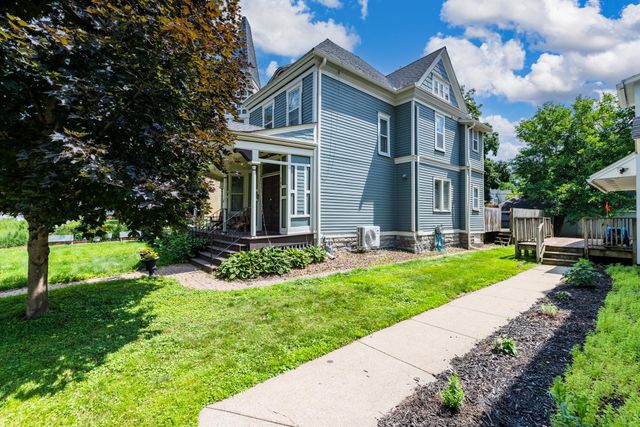 546 Ashland Avenue, Saint Paul, MN 55102