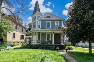 546 Ashland Avenue, Saint Paul, MN 55102