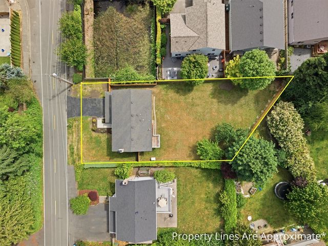15328 56th Avenue W, Edmonds, WA 98026
