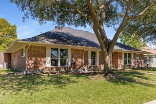 1008 Nottingham Drive, Carrollton, TX 75007