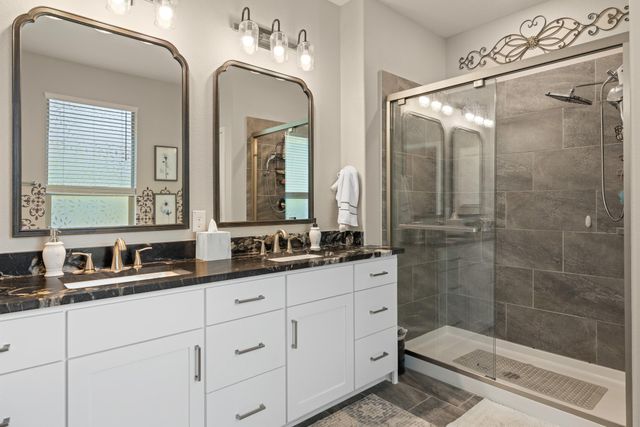 1212 Euless LN, Leander, TX 78641