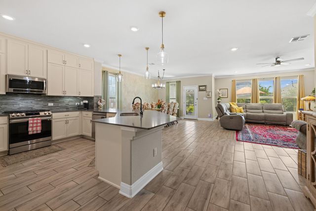 1212 Euless LN, Leander, TX 78641