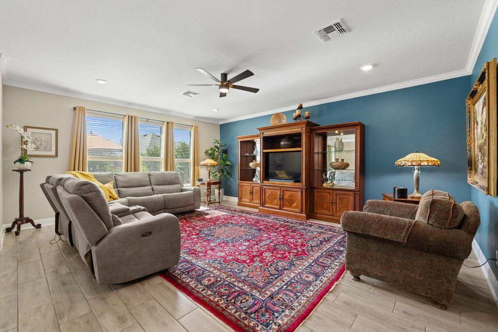 1212 Euless LN, Leander, TX 78641