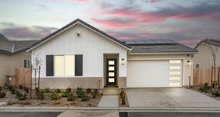 141 Reunion Way S, Madera, CA 93636