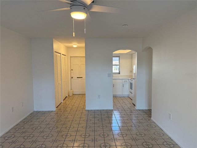 2826 SWIFTON DRIVE 114, Sarasota, FL 34231