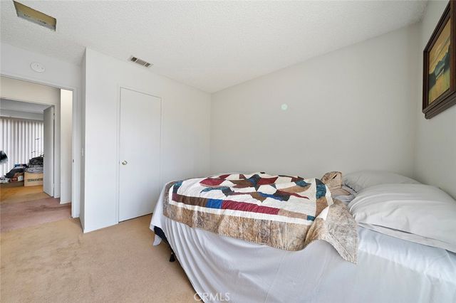 10217 Mount Shasta, Hesperia, CA 92345