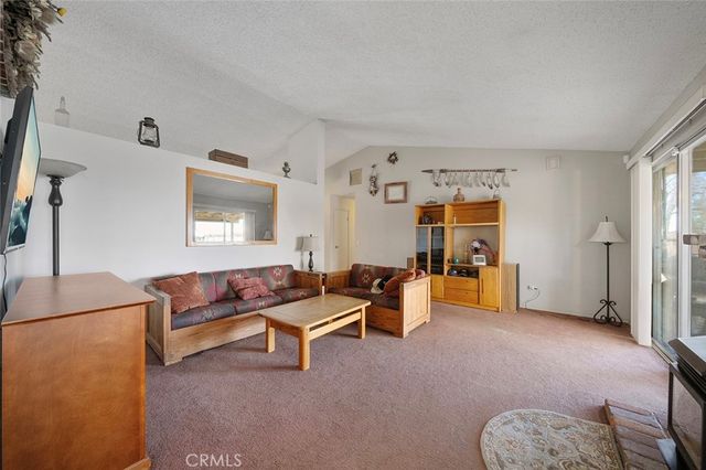 10217 Mount Shasta, Hesperia, CA 92345