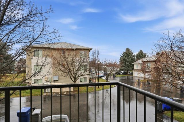 22855 E Country Vista Dr, Liberty Lake, WA 99019