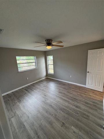 2100 NE 52ND STREET, Ocala, FL 34479