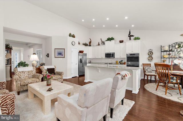3017 SUNNY RIDGE DR, Odenton, MD 21113
