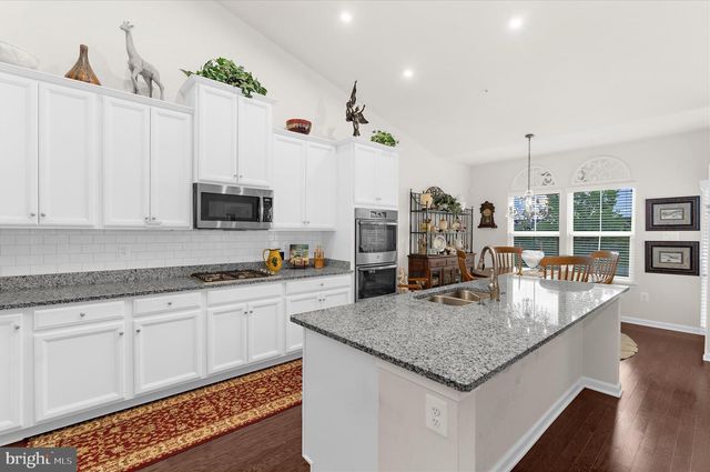3017 SUNNY RIDGE DR, Odenton, MD 21113
