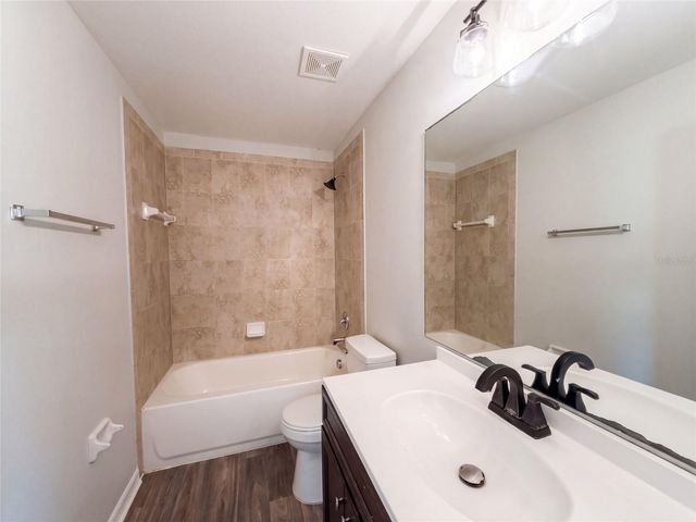 705 5TH STREET, Wildwood, FL 34785