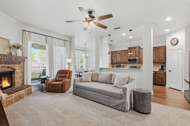 5217 Cross Plains Court, Fort Worth, TX 76126
