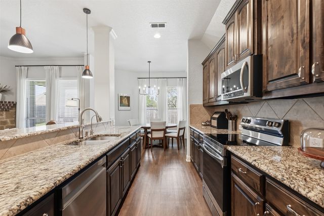 5217 Cross Plains Court, Fort Worth, TX 76126