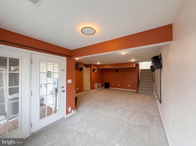 18560 SIERRA SPRINGS SQ, Leesburg, VA 20176