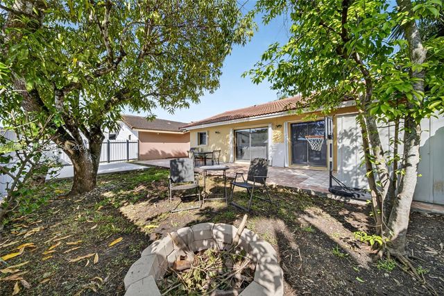 14446 SW 96th Ter, Miami, FL 33186