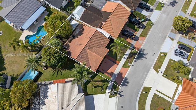 14446 SW 96th Ter, Miami, FL 33186