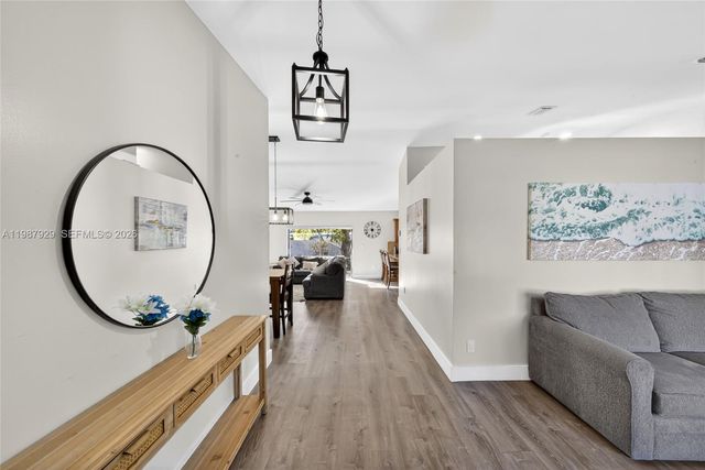 14446 SW 96th Ter, Miami, FL 33186