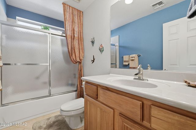 1257 N Sun Catcher Way, Green Valley, AZ 85614