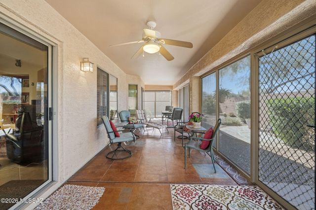 1257 N Sun Catcher Way, Green Valley, AZ 85614