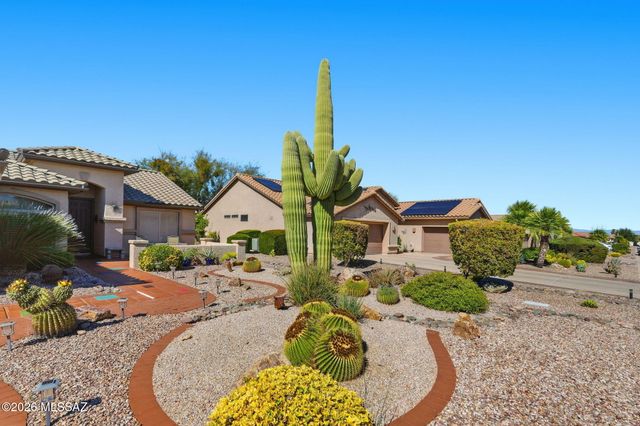 1257 N Sun Catcher Way, Green Valley, AZ 85614