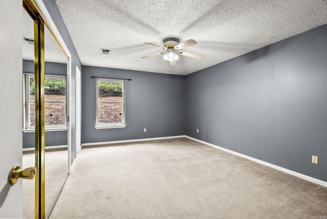 4700 Edgemere Street, North Little Rock, AR 72116