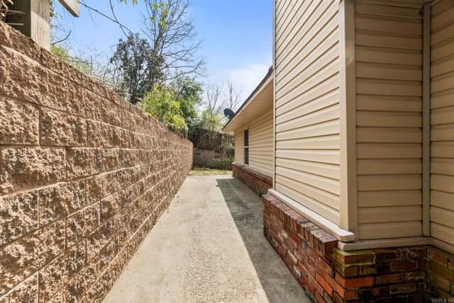 4700 Edgemere Street, North Little Rock, AR 72116