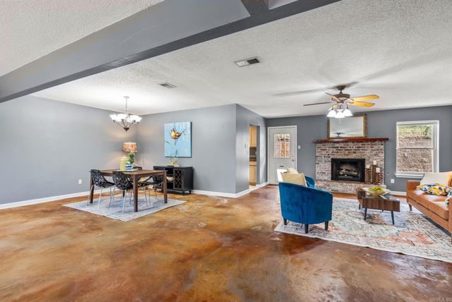 4700 Edgemere Street, North Little Rock, AR 72116