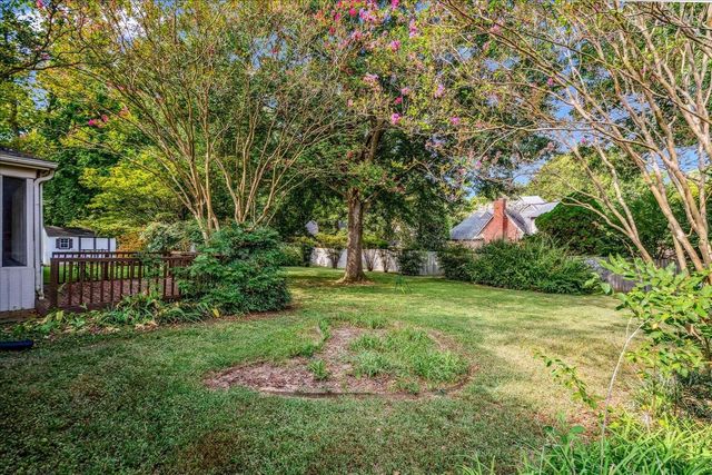 1665 RIVERDALE RD, Germantown, TN 38138