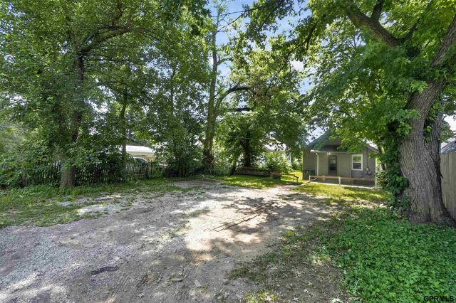 4636 Larimore Avenue, Omaha, NE 68104