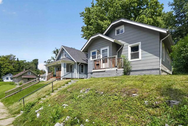 4636 Larimore Avenue, Omaha, NE 68104