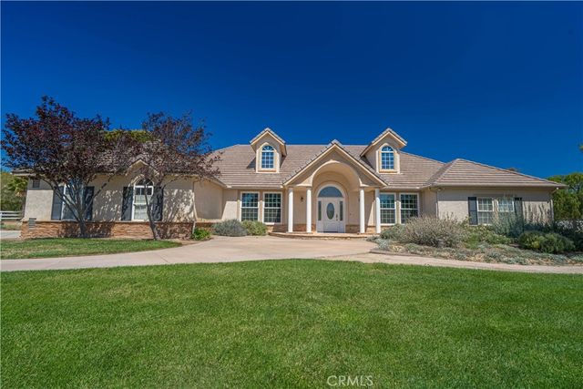 33202 Drill Road, Agua Dulce, CA 91390