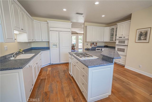 33202 Drill Road, Agua Dulce, CA 91390