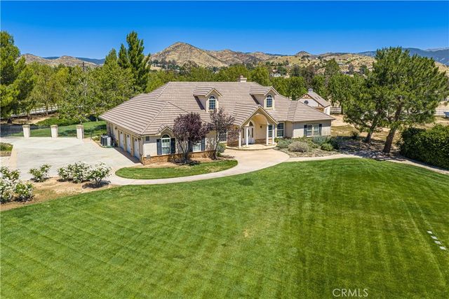 33202 Drill Road, Agua Dulce, CA 91390