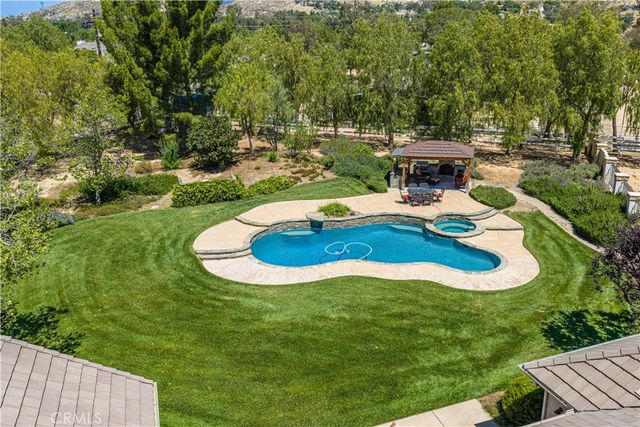 33202 Drill Road, Agua Dulce, CA 91390