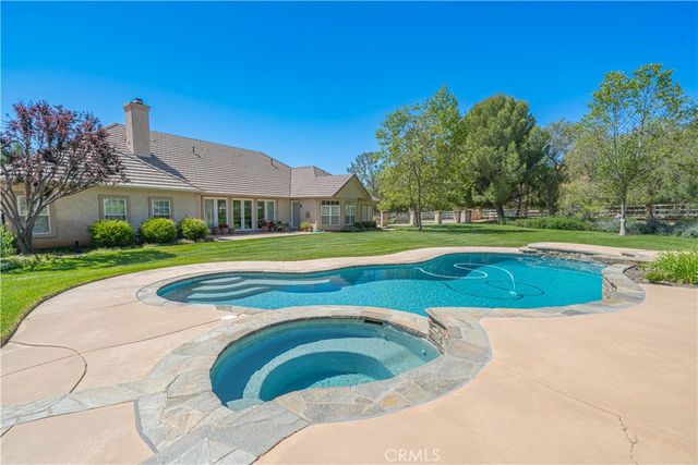33202 Drill Road, Agua Dulce, CA 91390