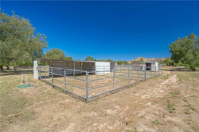 33202 Drill Road, Agua Dulce, CA 91390