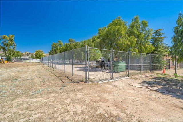 33202 Drill Road, Agua Dulce, CA 91390