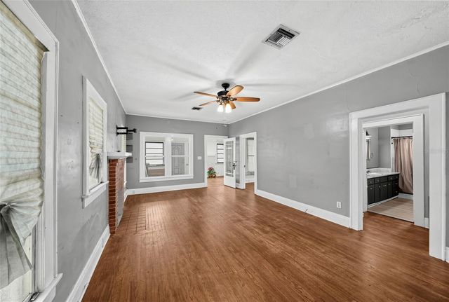 1203 KING AVENUE, Lakeland, FL 33803