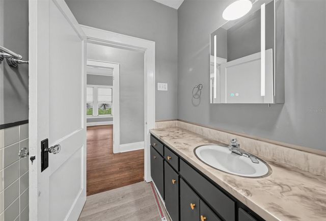 1203 KING AVENUE, Lakeland, FL 33803