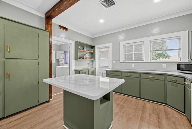 1203 KING AVENUE, Lakeland, FL 33803