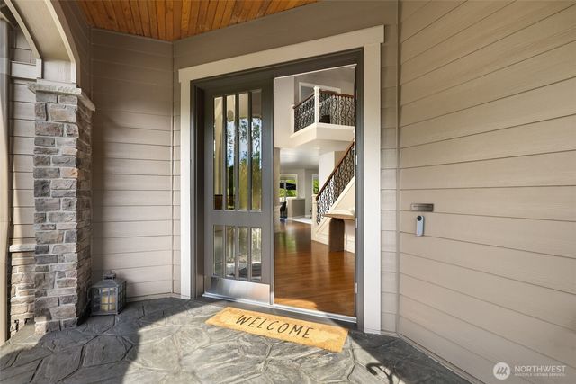 27520 SE 31st Place, Sammamish, WA 98075