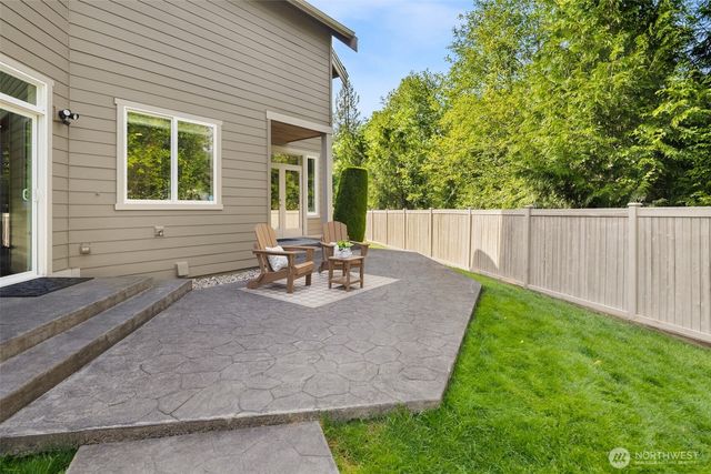 27520 SE 31st Place, Sammamish, WA 98075