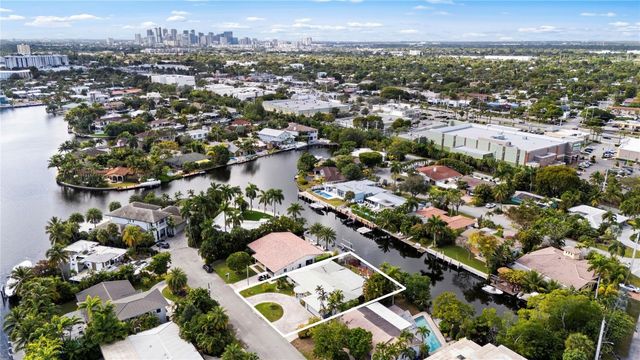 1735 NE 23rd Avenue, Fort Lauderdale, FL 33305