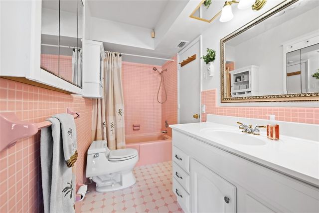 1735 NE 23rd Avenue, Fort Lauderdale, FL 33305