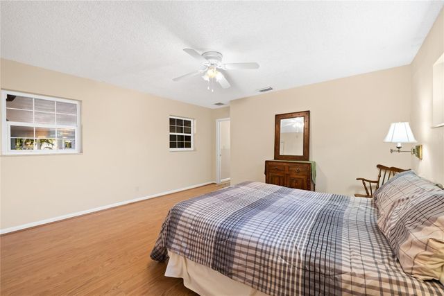 1735 NE 23rd Avenue, Fort Lauderdale, FL 33305