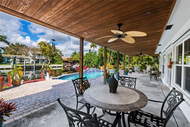 1735 NE 23rd Avenue, Fort Lauderdale, FL 33305