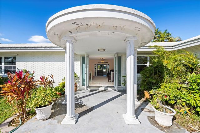 1735 NE 23rd Avenue, Fort Lauderdale, FL 33305