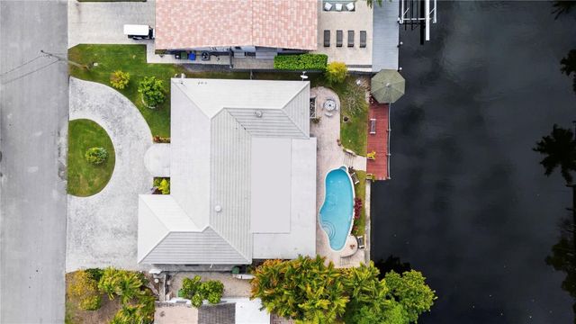 1735 NE 23rd Avenue, Fort Lauderdale, FL 33305